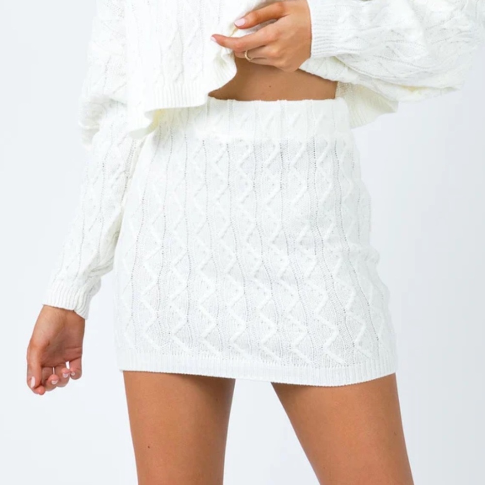 Princess Polly Ainsly Skirt Cream Size M/L